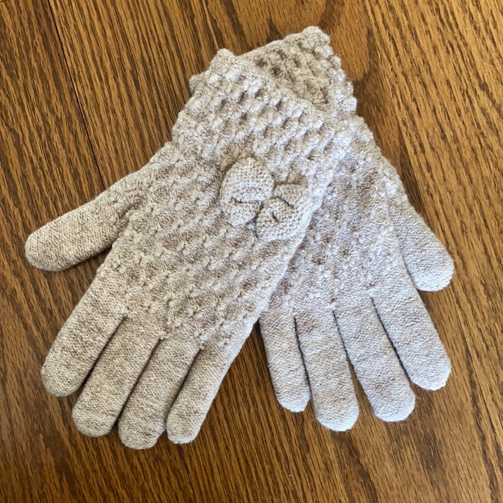 Pink Gloves size small